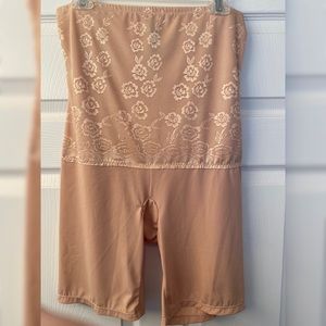 TORRID BEIGE SMOOTHING ULTRA HIGH WAIST SHORT